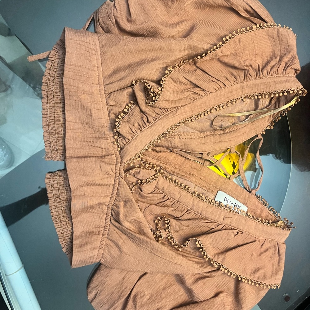 DO+BE Brown Textured Pom-Trim Crop Top